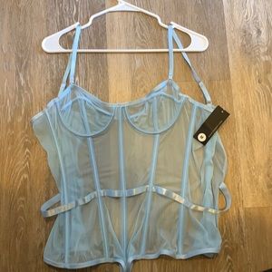 Mesh core set top by posh by V